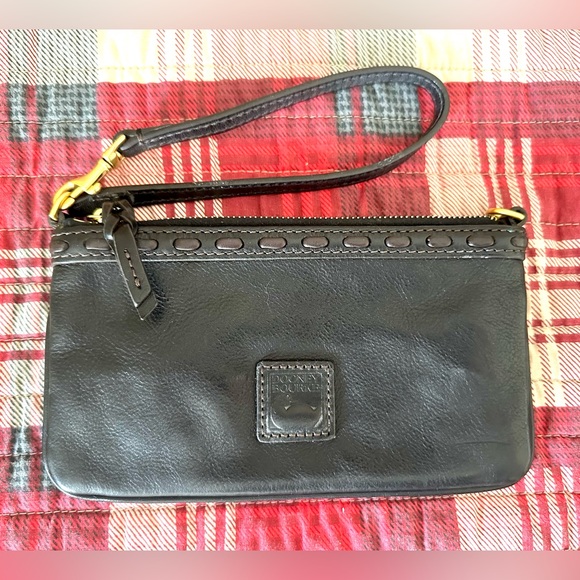 Dooney and Bourke Florentine Large Slim Wristlet